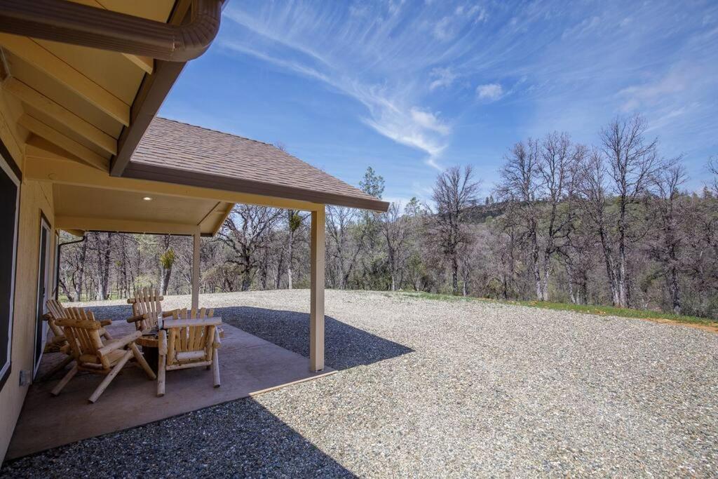 Cozy Cub Cabin, Brand New Home Near Yosemite Марипоса Экстерьер фото